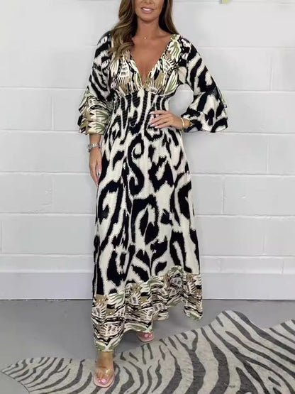 Sofia | Stijlvolle A-lijn jurk met V-hals